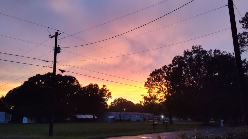 Heaven’s Brushstroke. 🌈💗